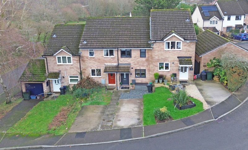 2 bed terraced house for saleStylish Terrace, Mill Heath, Newport NP20