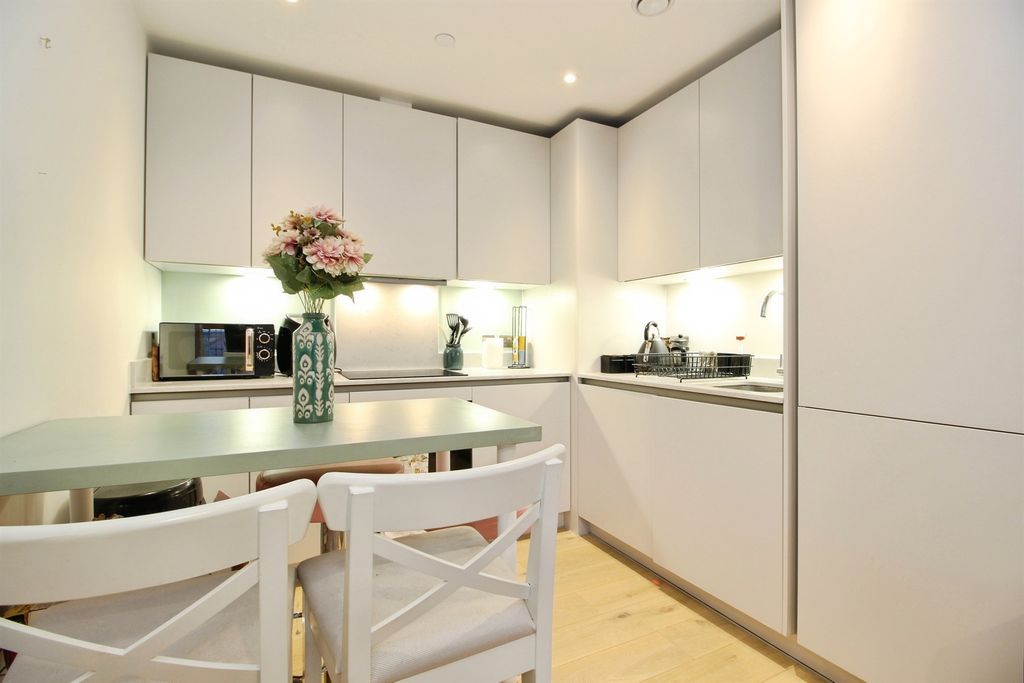 Additional image 3 of 1 bed flat for saleIronworks, David Street, Leeds LS11