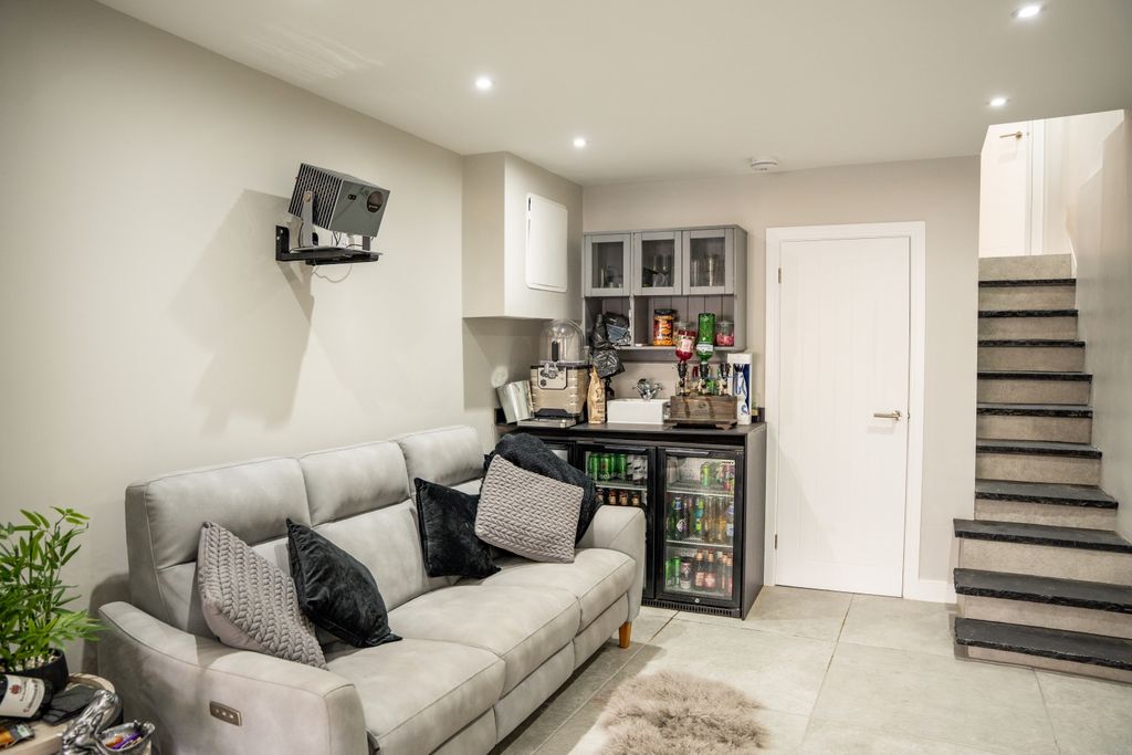 Additional image 22 of 4 bed terraced house for saleOmbersley Road, Newport NP20