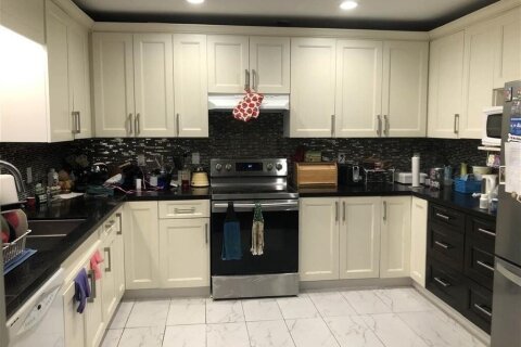 Additional image 5 of 12728 114a Avenue, Surrey, BC, V3V 3P4