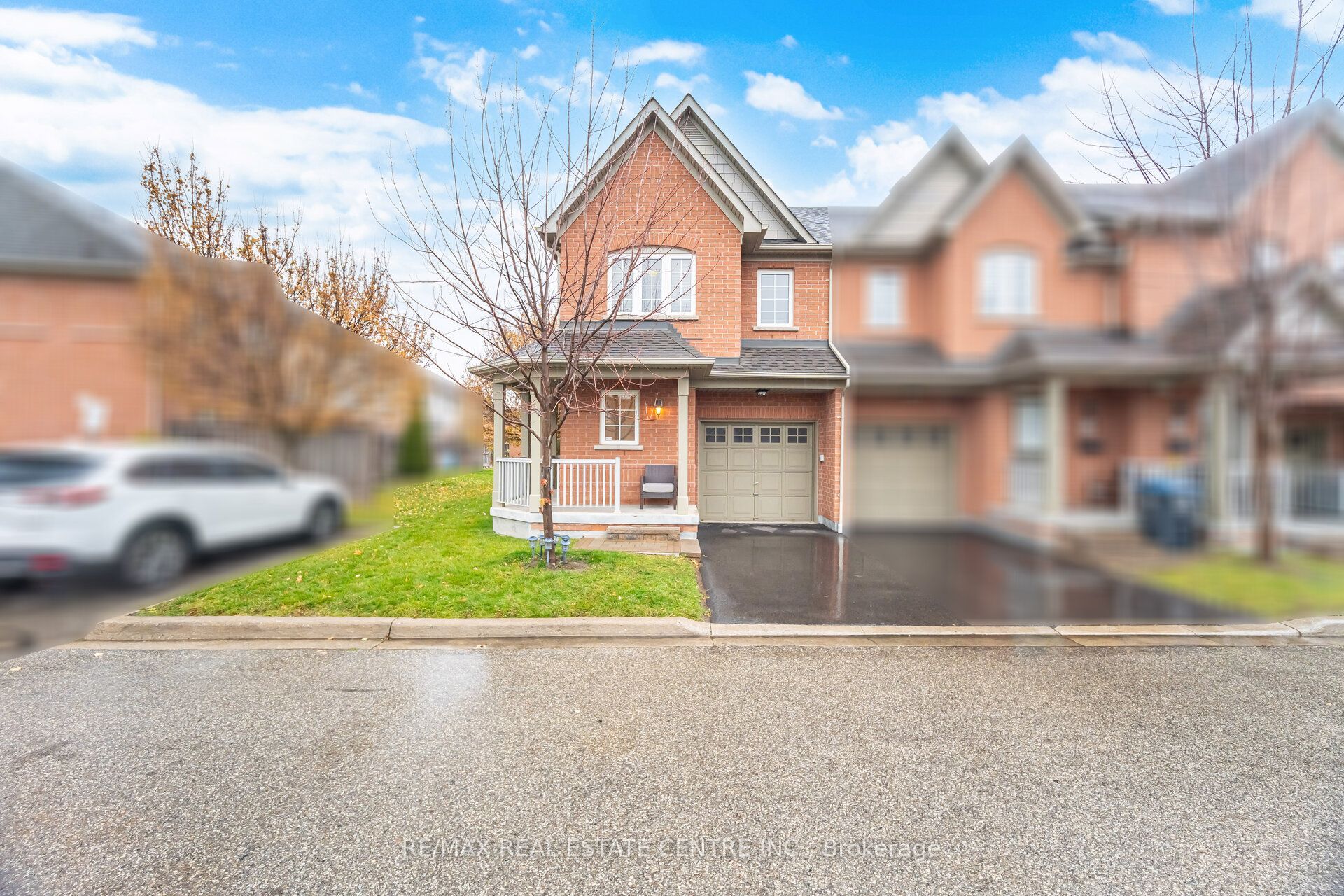 112-3150 Erin Centre Boulevard, Mississauga, ON, L5M 7Z3