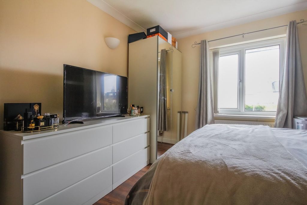 Additional image 9 of 4 bed end terrace house for saleCaerphilly Road, Heath CF14