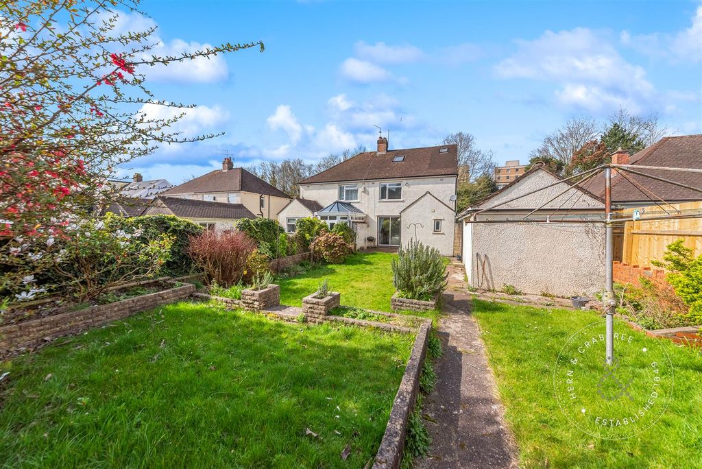 Additional image 13 of 4 bed semi-detached house for saleKing George V Drive East, Cardiff CF14