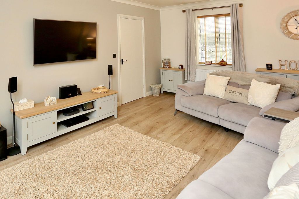 Additional image 4 of 4 bed town house for sale94 Lakeside Way, Nantyglo, Ebbw Vale NP23