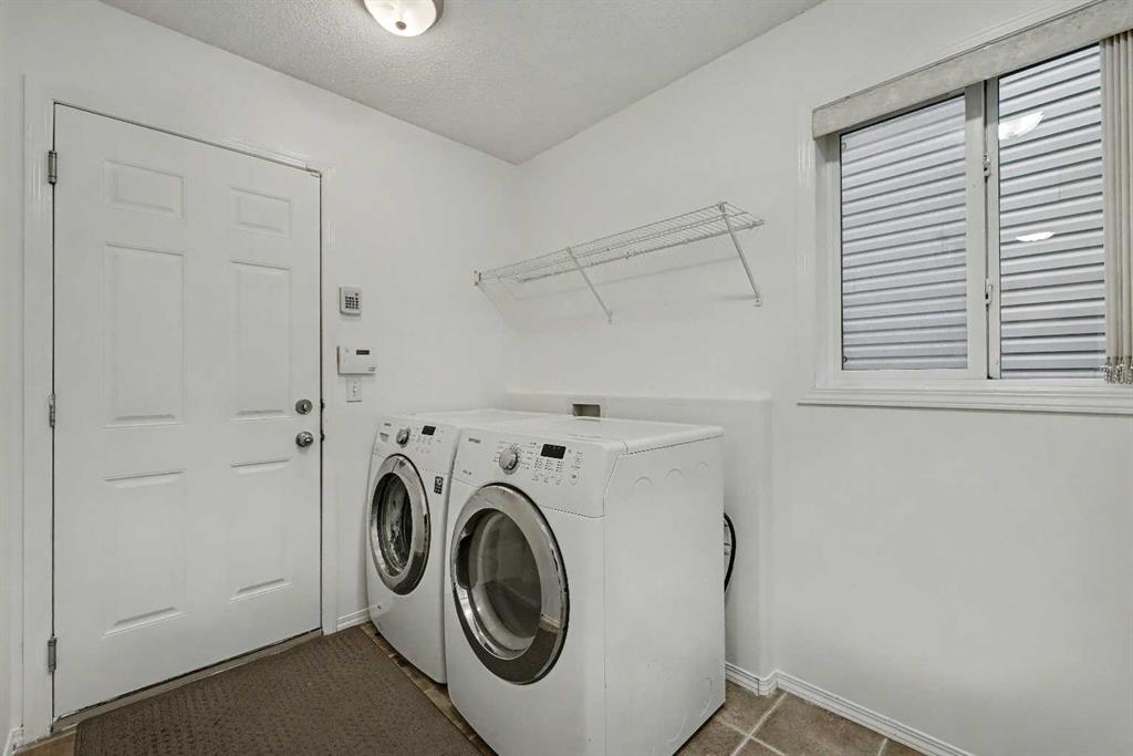 Additional image 6 of 12 Tarawood Grove NE, Calgary, AB, T3J 5A7