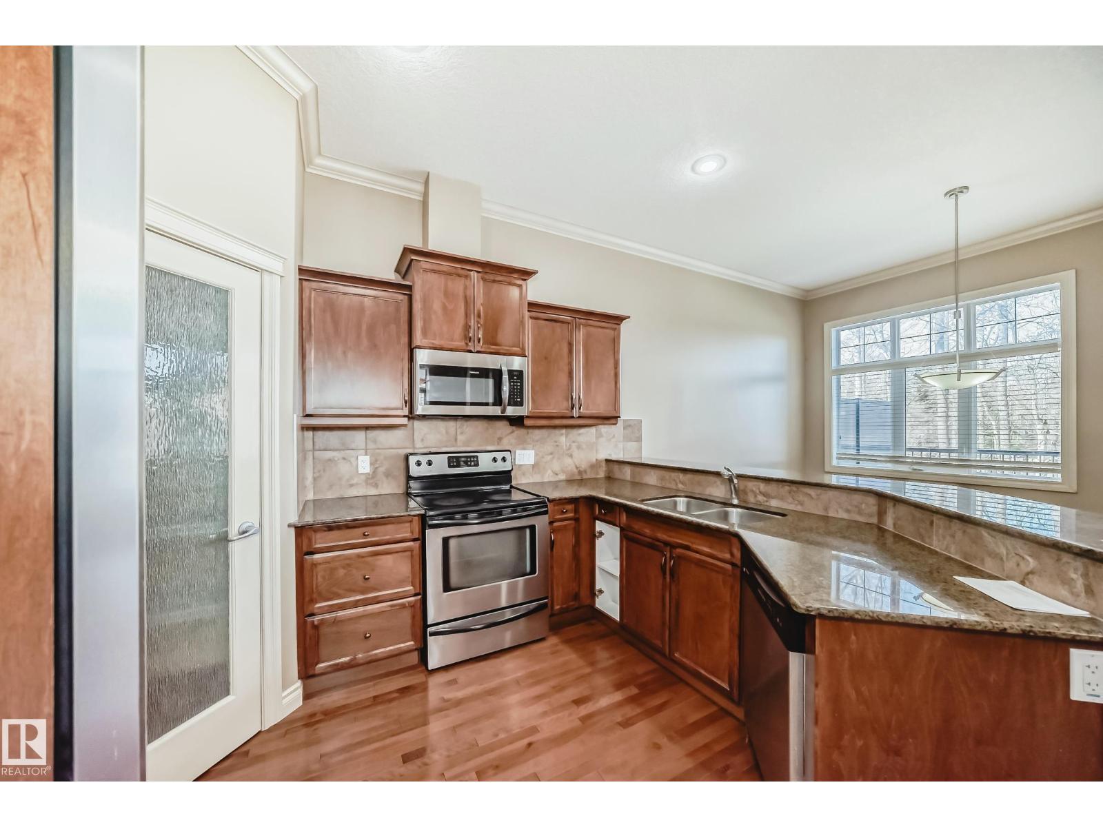 Additional image 3 of 13-12610 15 Avenue SW, Edmonton, AB, T6W1X1