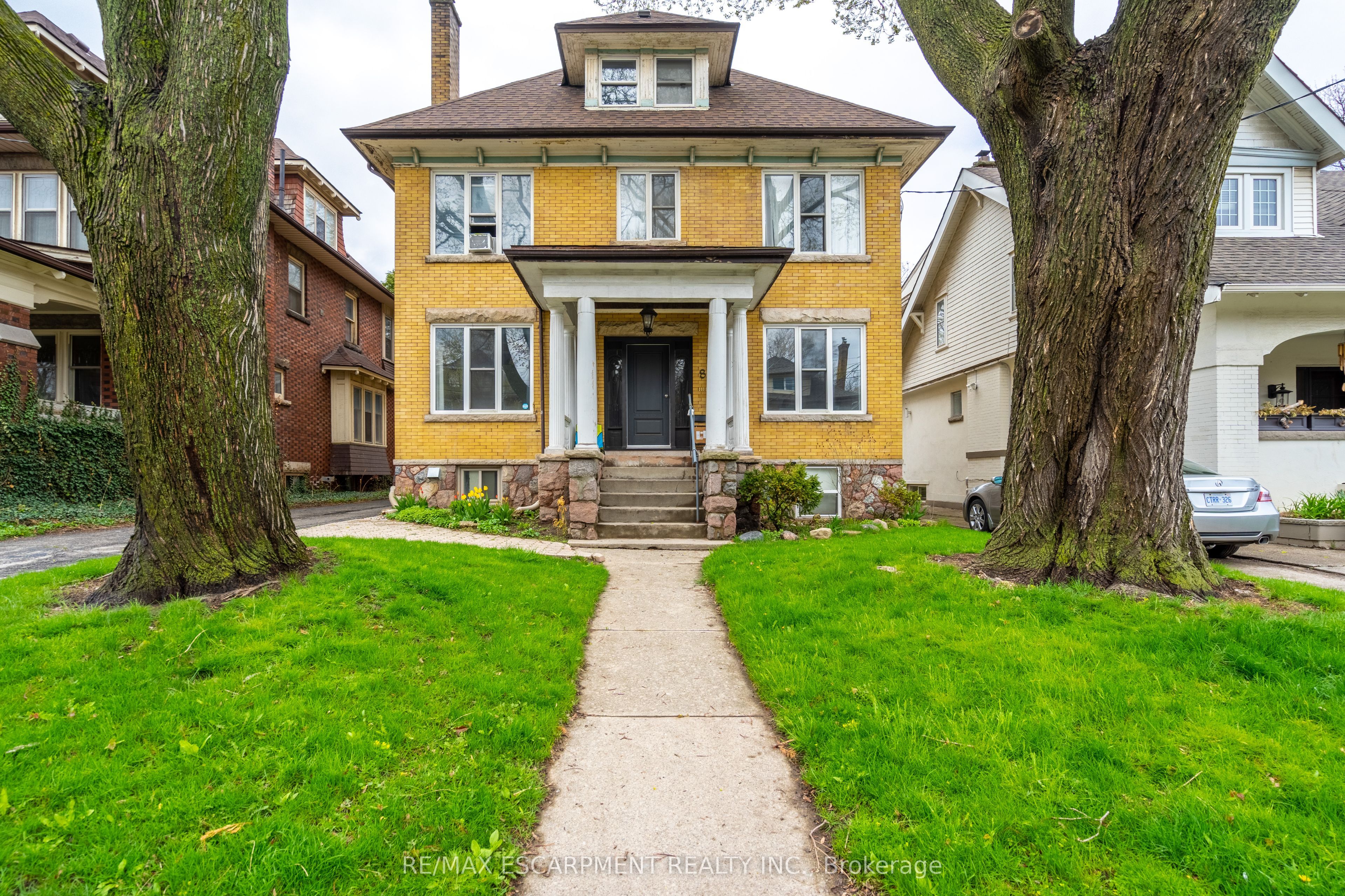 3-80 St. Clair Avenue, Hamilton, ON, L8M 2N5