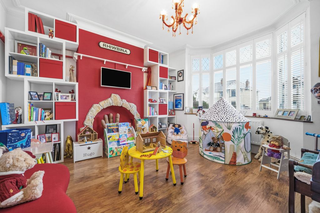 Additional image 6 of 3 bed semi-detached house for saleThornhill Road, Rhiwbina, Cardiff CF14
