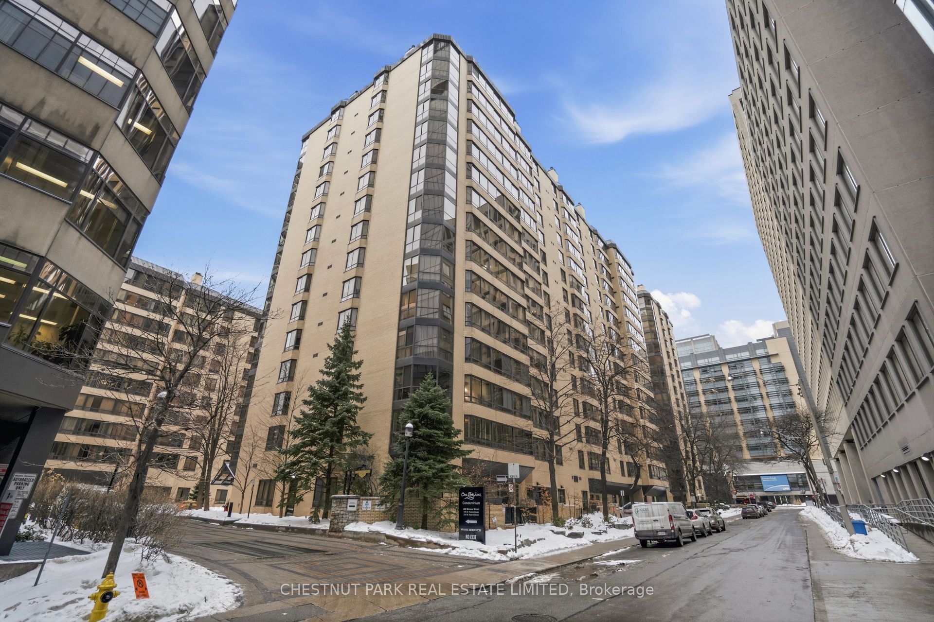 1206-211 St Patrick Street, Toronto, ON, M5T 2Y9