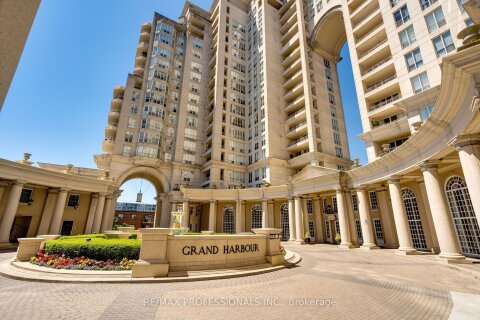 Additional image 8 of TH143-2289 Lake Shore Boulevard W, Toronto, ON, M8V 3Y2