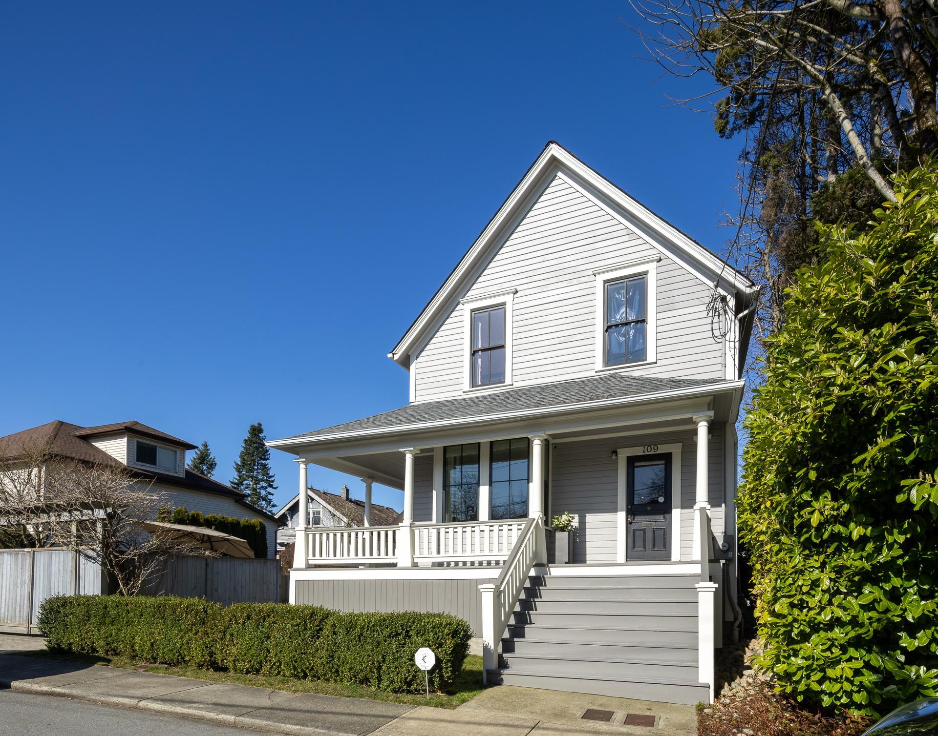 109 Oakland Street, New Westminster, BC, V3L 1P5