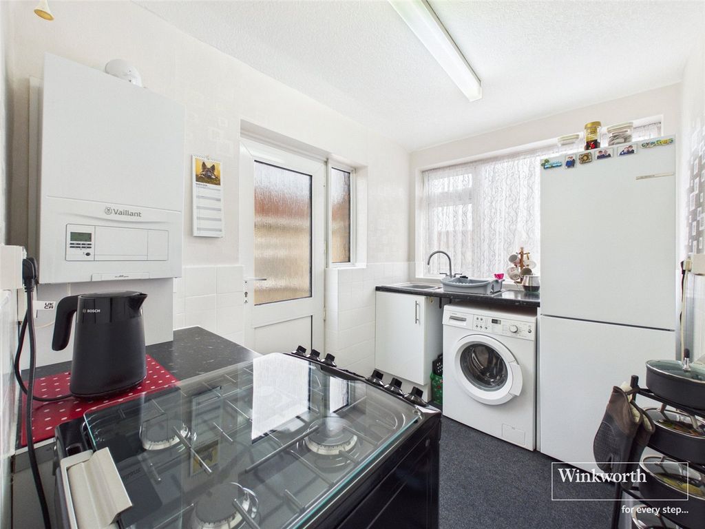 Additional image 3 of 1 bed semi-detached house for saleWoodfield Avenue, London NW9