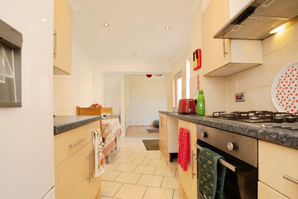 Additional image 3 of 4 bed terraced house for saleGlenroy Street, Cardiff CF24