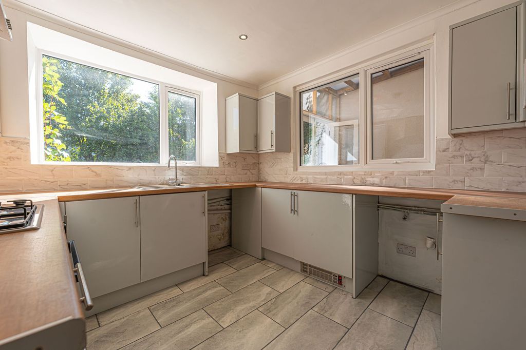 Additional image 5 of 4 bed terraced house for saleCaerau Road, Newport NP20