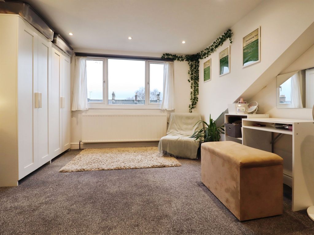 Additional image 10 of 2 bed flat for saleLower Cathedral Road, Cardiff CF11