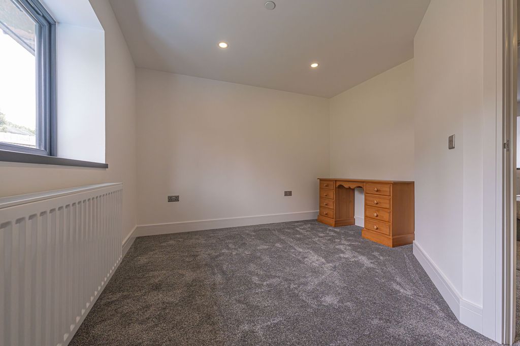 Additional image 20 of 4 bed detached house for saleRoyal Oak Hill, Christchurch NP18