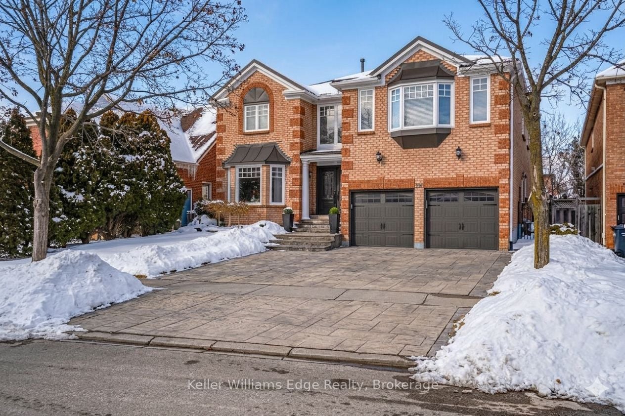 1519 Ballantrae Drive, Mississauga, ON, L5M 3N4