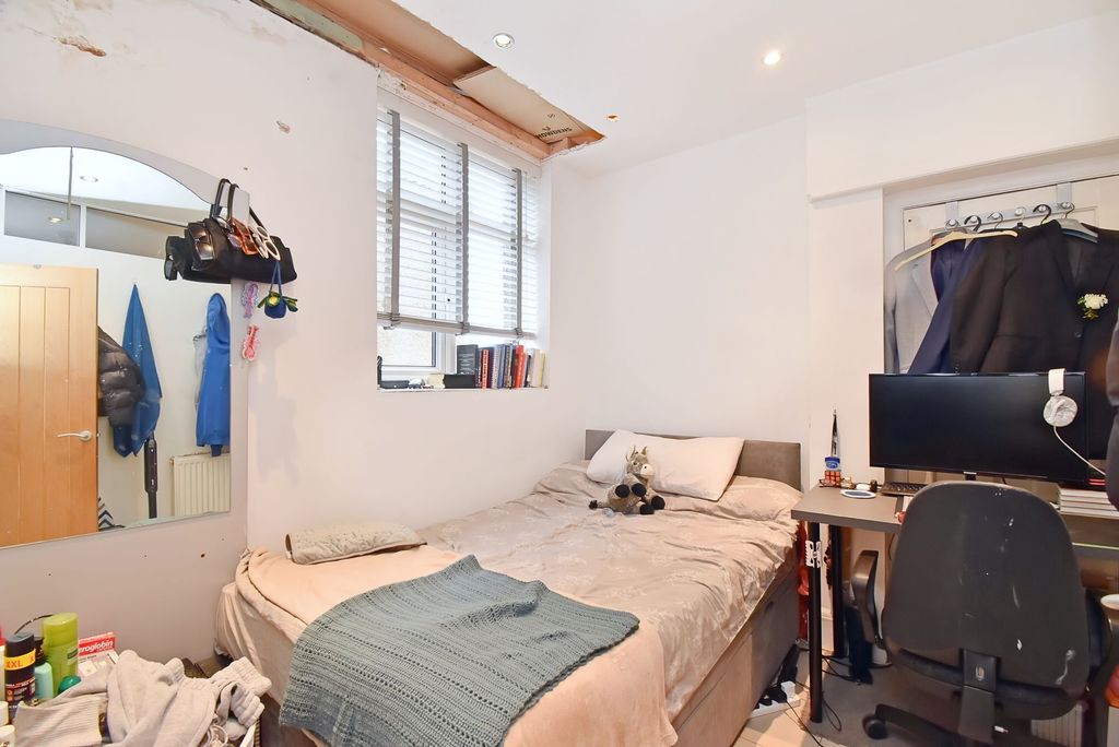 Additional image 11 of 3 bed semi-detached house for saleCarlton Road, Newport NP19