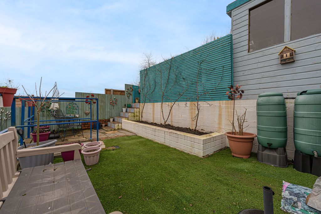 Additional image 31 of 3 bed semi-detached house for saleSt. Johns Road, Newport NP19