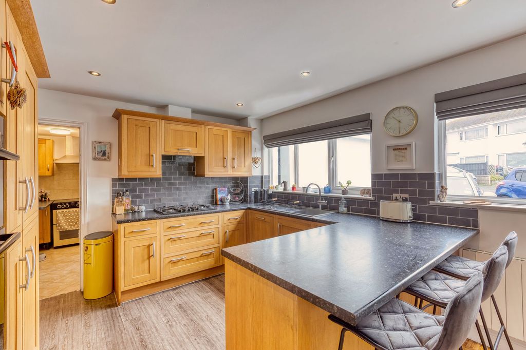 Additional image 2 of 4 bed semi-detached house for sale13 Nomond Avenue, St Helier JE2