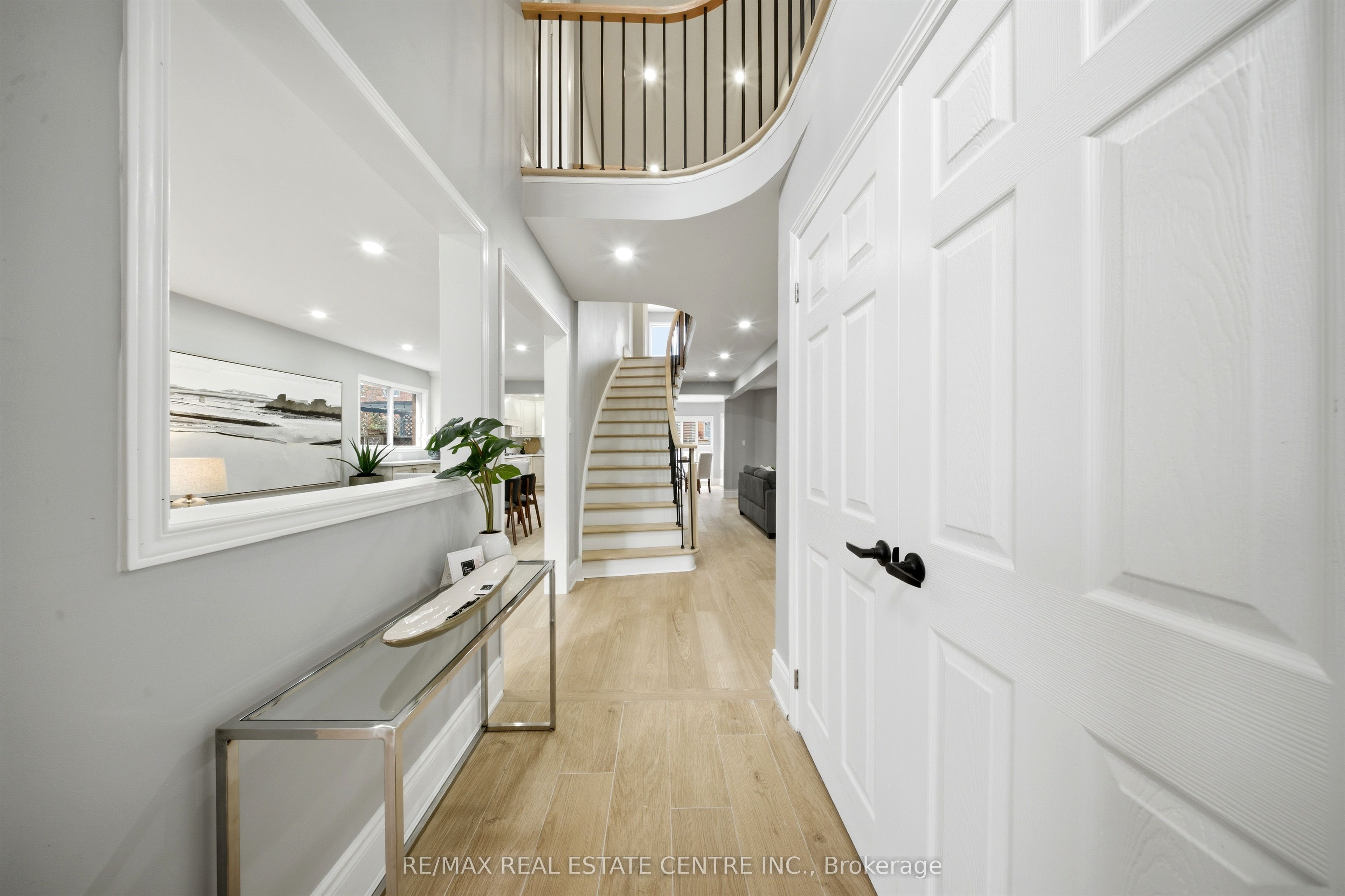 Additional image 4 of 2216 Vista Oak Road, Oakville, ON, L6M 3L7