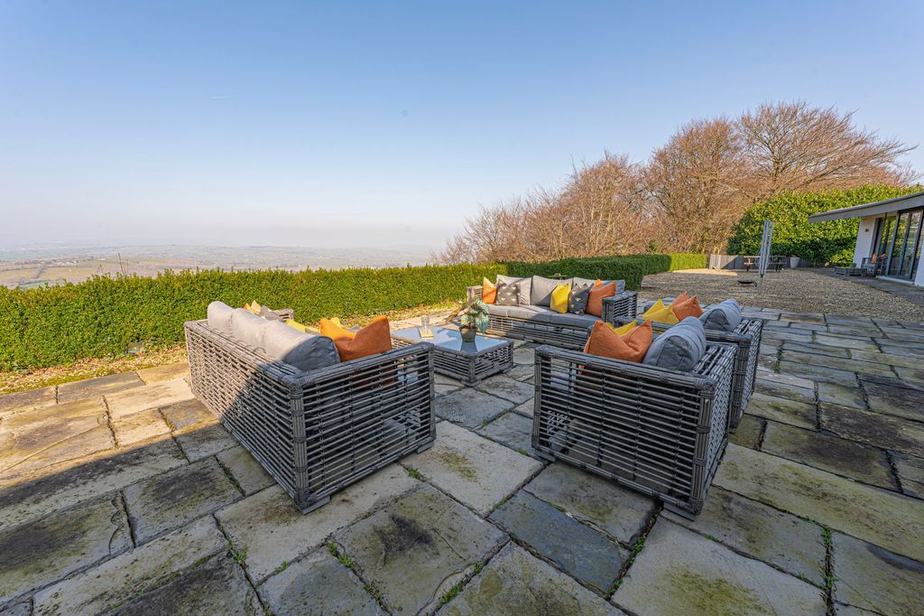 Additional image 70 of 6 bed detached house for saleKemeys Inferior, Newport NP18
