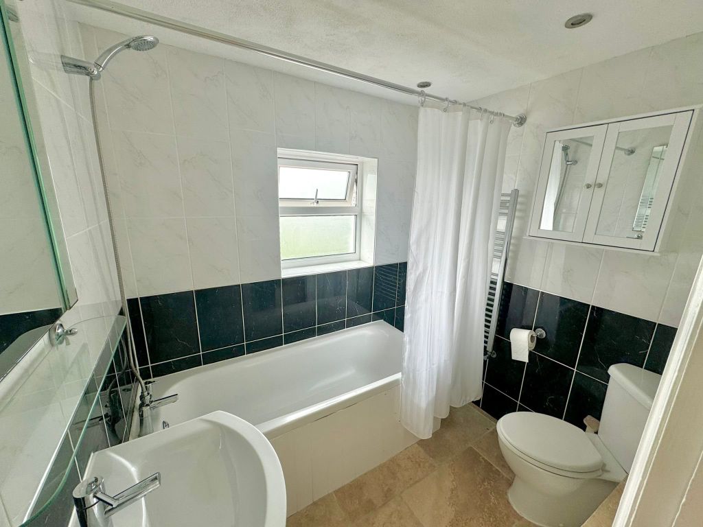 Additional image 7 of 3 bed semi-detached house to rentAllt-Yr-Yn View, Newport NP20
