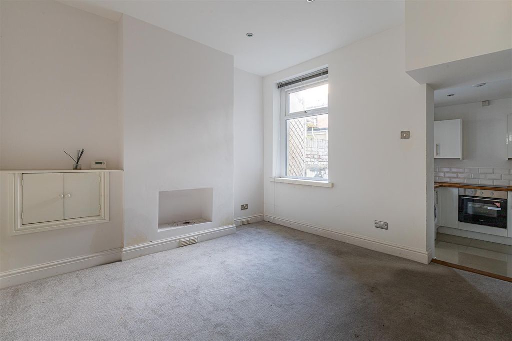 Additional image 6 of 2 bed terraced house for saleGlenroy Street, Roath, Cardiff CF24