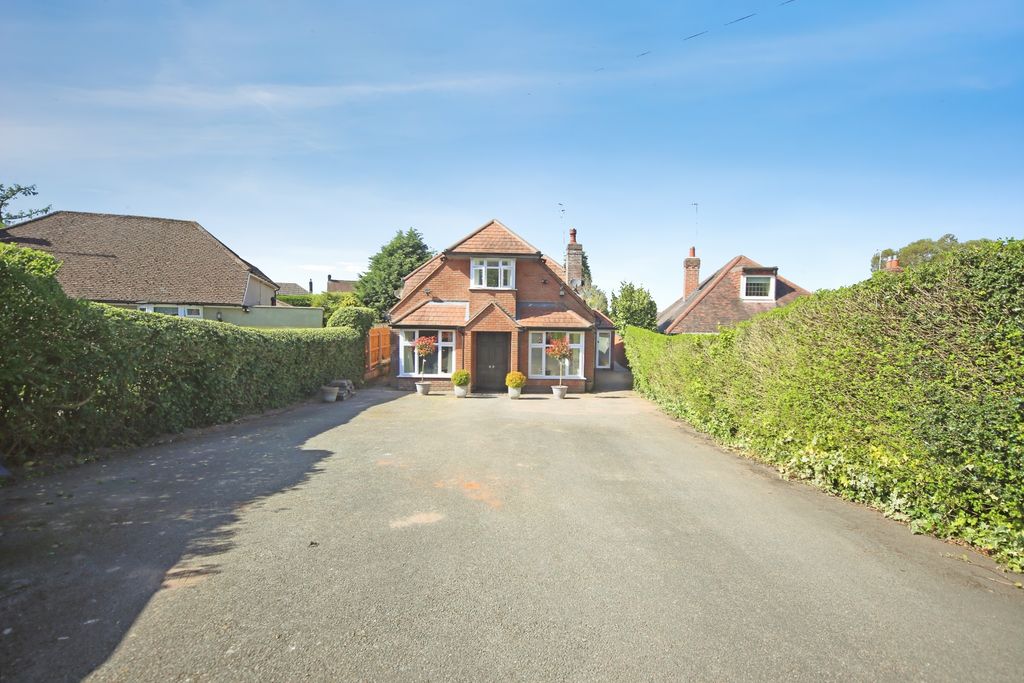 4 bed detached house for saleOld Birmingham Road, Bromsgrove B60