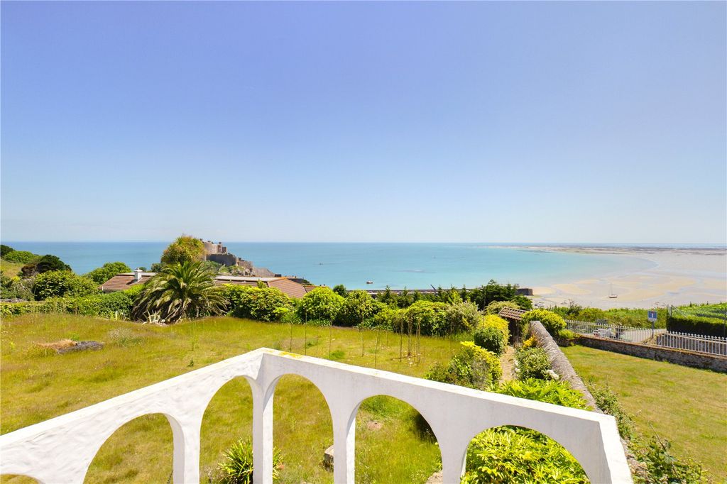 4 bed detached house for saleLe Mont Mallet, St Martin, Jersey JE3