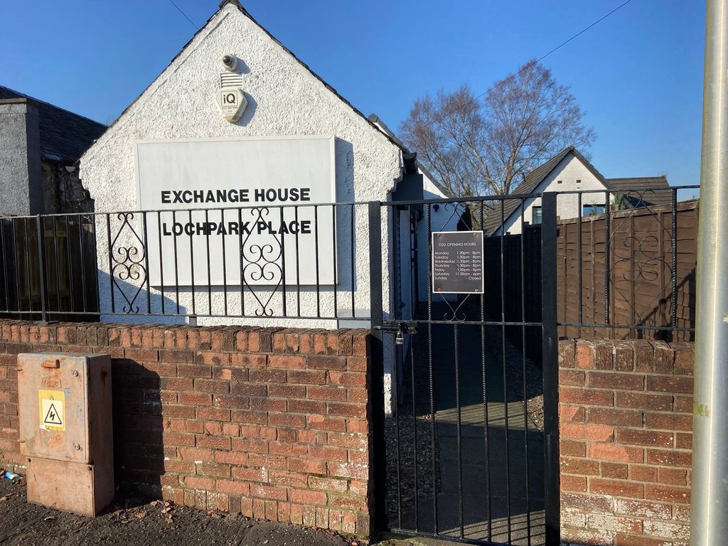 1 bed bungalow for saleLochpark Place, Denny FK6