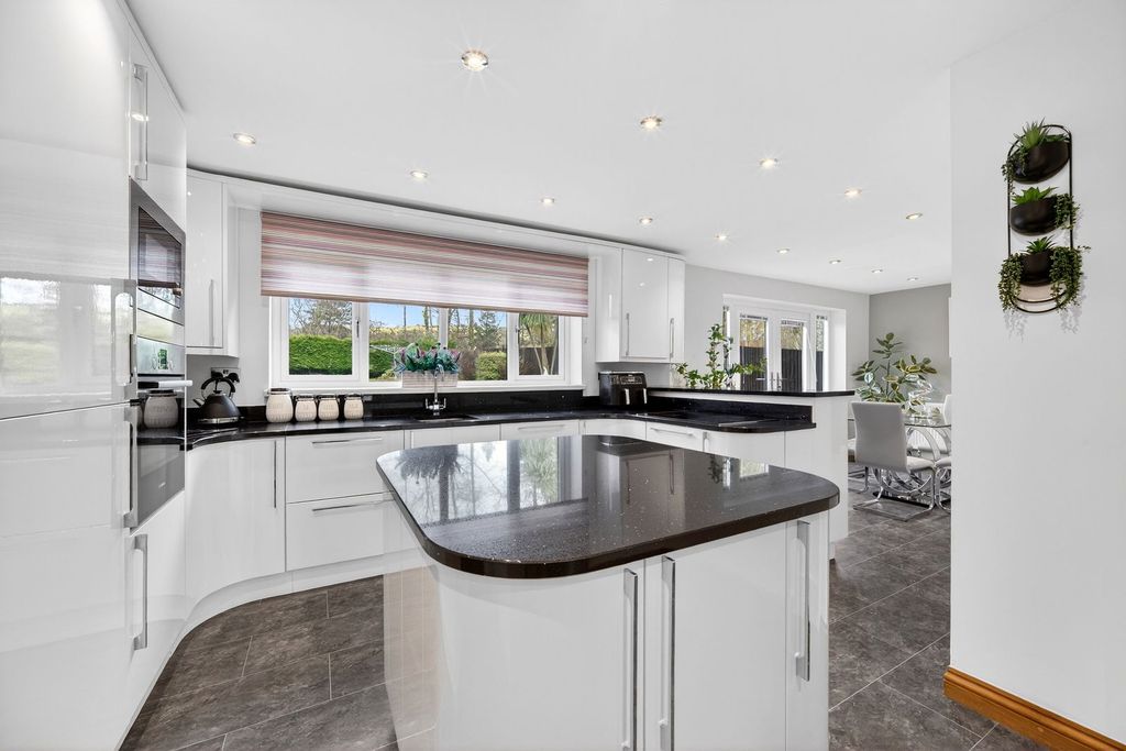 Additional image 7 of 4 bed detached house for saleCardinal Drive, Lisvane, Cardiff CF14