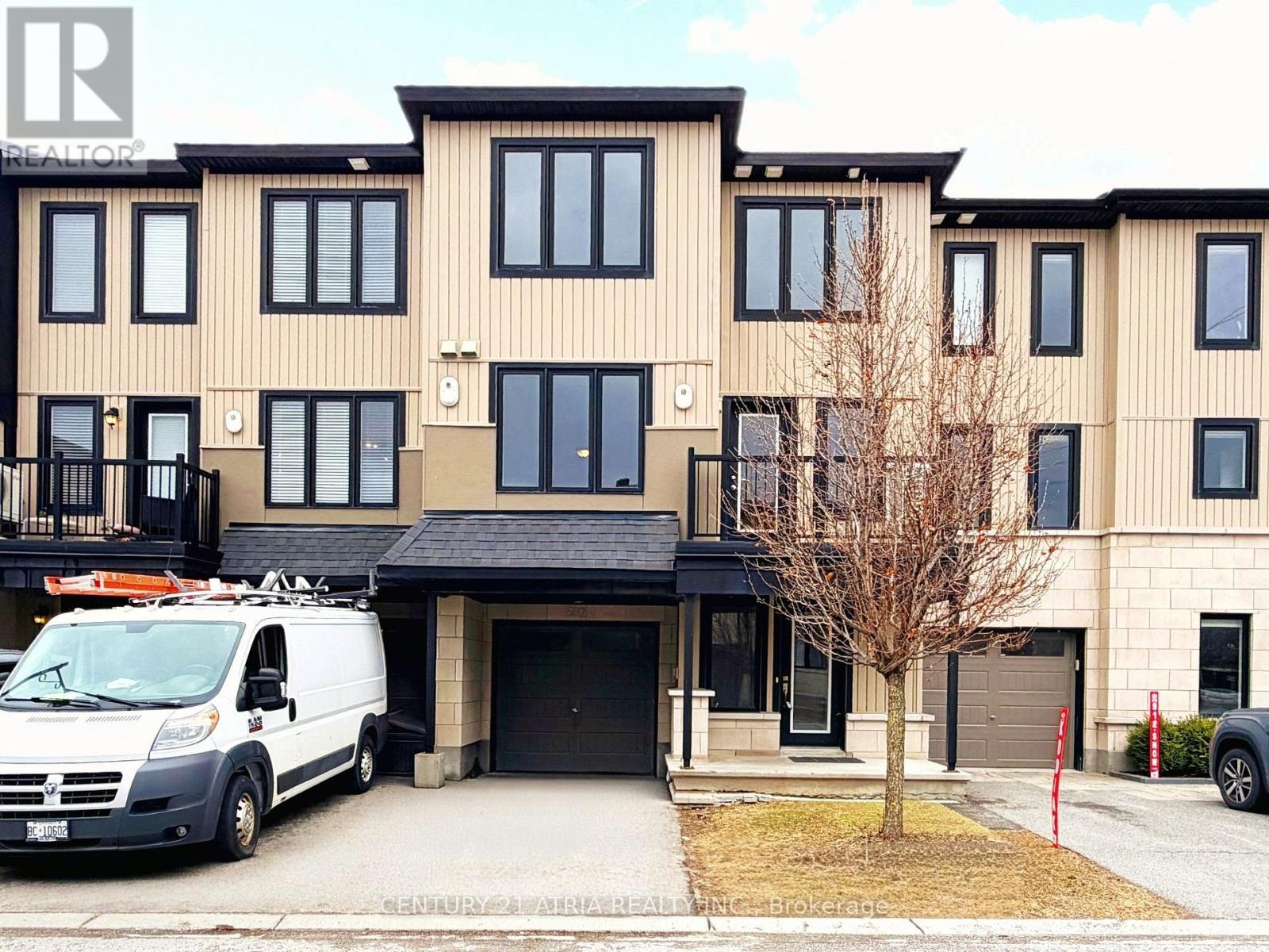 502 Radiant Private, Ottawa, ON, K2M0M9