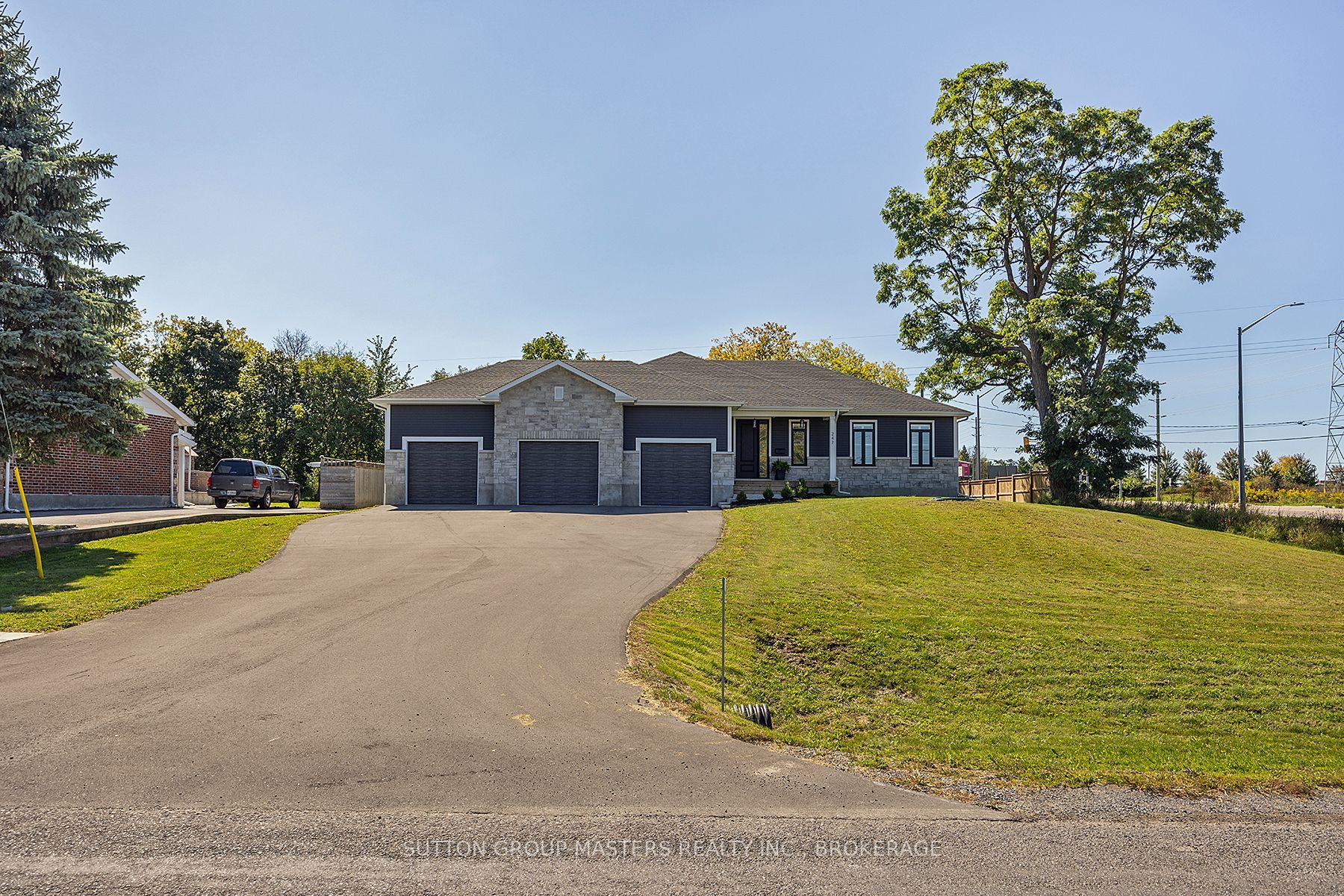 247 Arnold Street, Kingston, ON, K7M 3L7