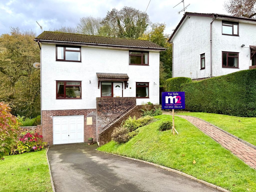 4 bed detached house for saleGrove Park Drive, Newport NP20