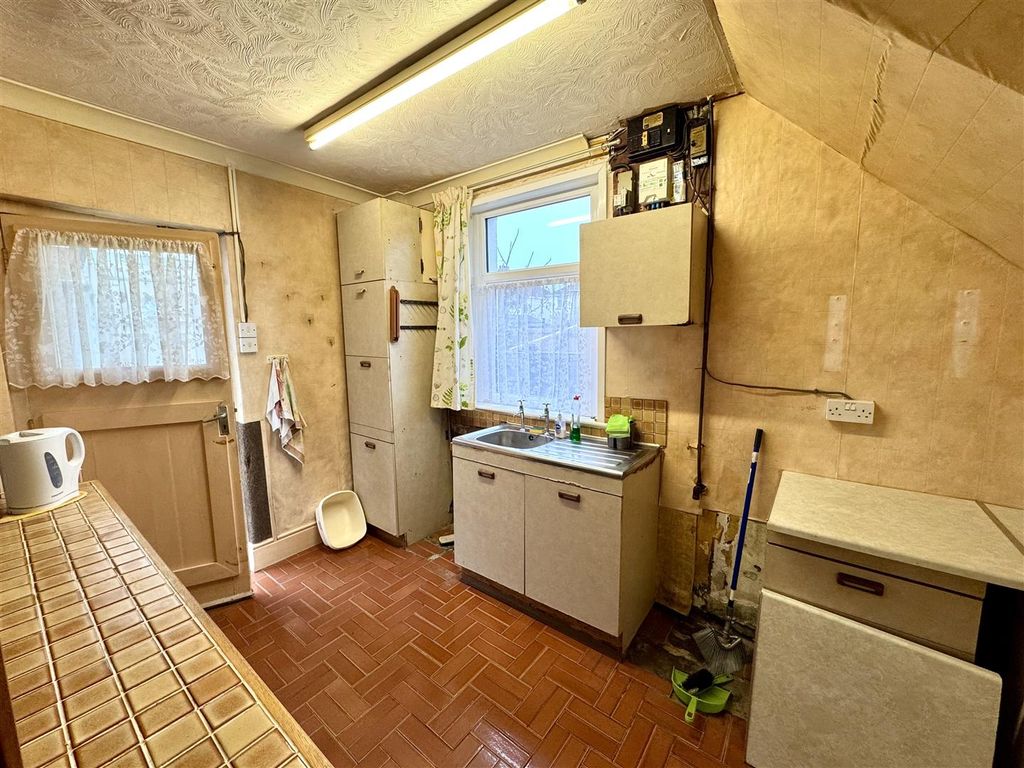Additional image 5 of 3 bed end terrace house for saleGrenville Terrace, Rogiet, Caldicot NP26