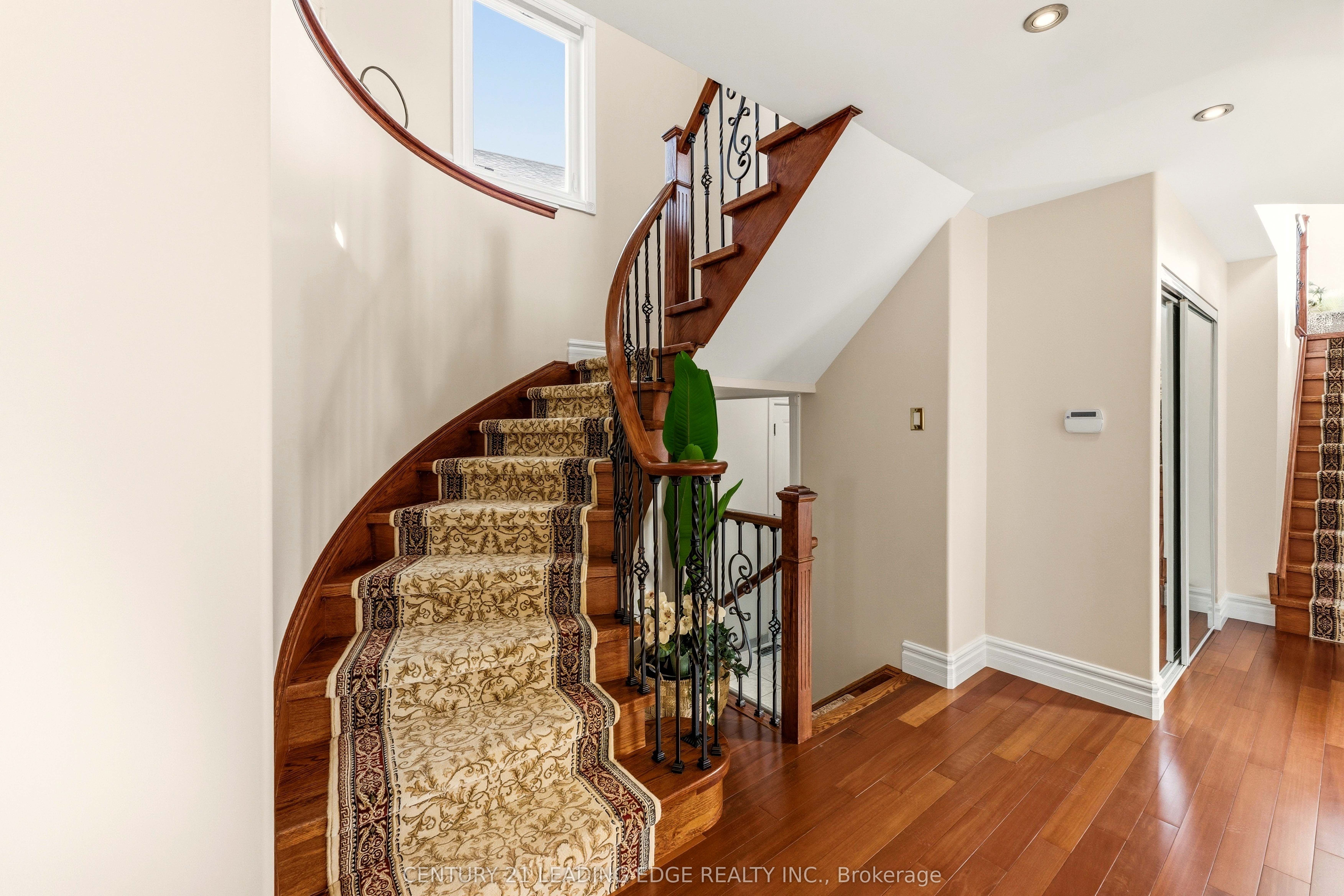 Additional image 5 of 3295 Coralbean Place, Mississauga, ON, L5N 6X8