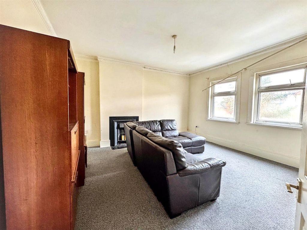 Additional image 8 of 2 bed flat for salePreston Avenue, Newport NP20