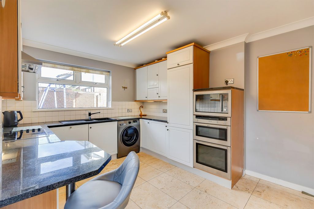 Additional image 8 of 4 bed detached house for saleChartwell Drive, Lisvane, Cardiff CF14