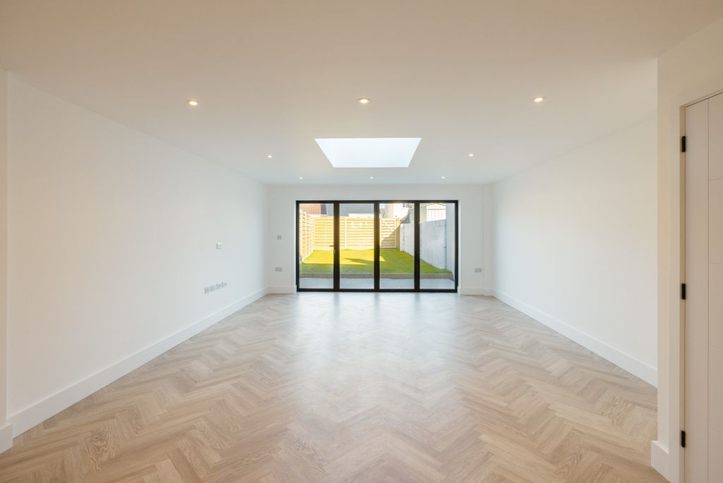 Additional image 9 of 3 bed terraced house for saleVale Road, St. Sampson, Guernsey GY2