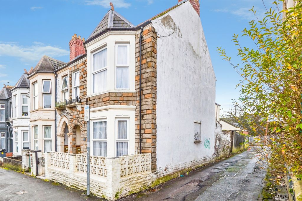 Additional image 20 of 4 bed end terrace house for saleMackintosh Place, Roath, Cardiff CF24