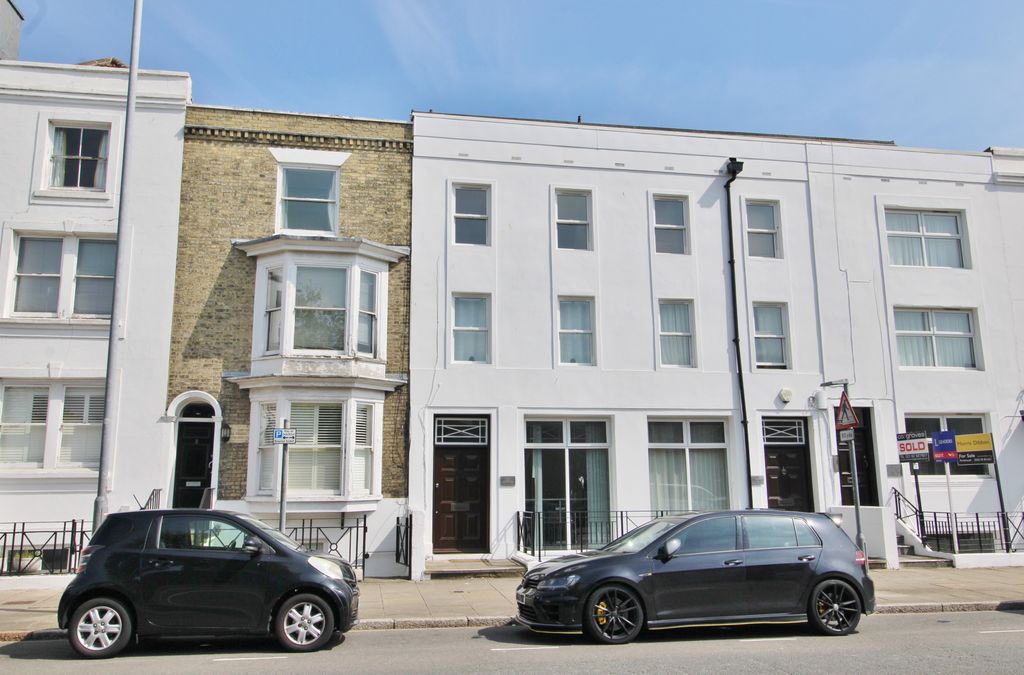 2 bed maisonette for saleHampshire Terrace, Portsmouth PO1