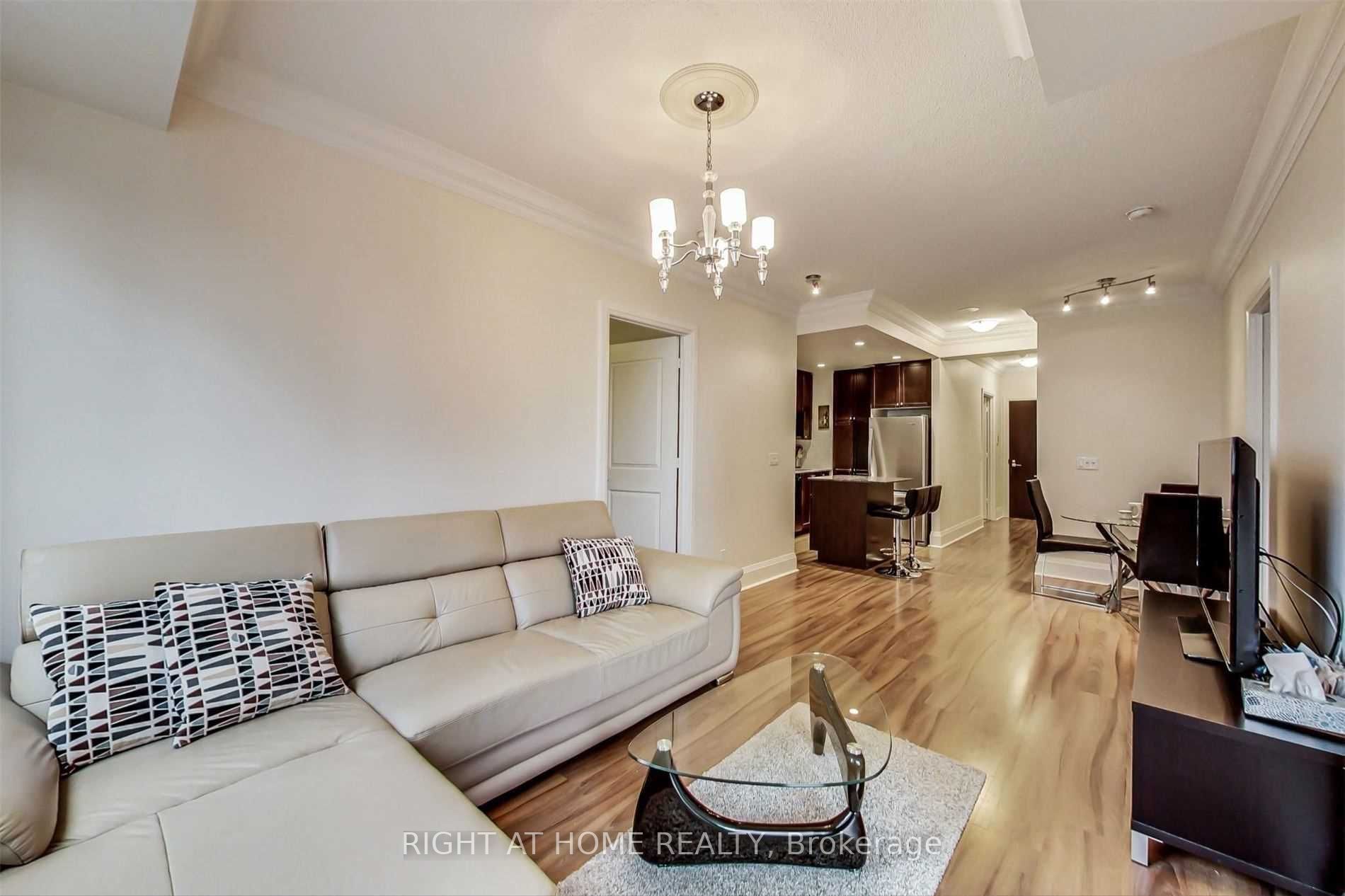 720-100 Harrison Garden Boulevard, Toronto, ON, M2N 0C2