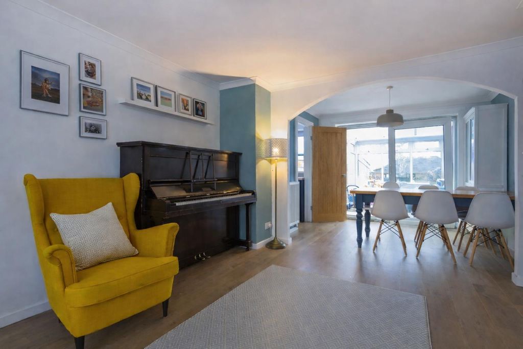 Additional image 3 of 3 bed semi-detached house for saleHuron Crescent, Lakeside, Cardiff CF23