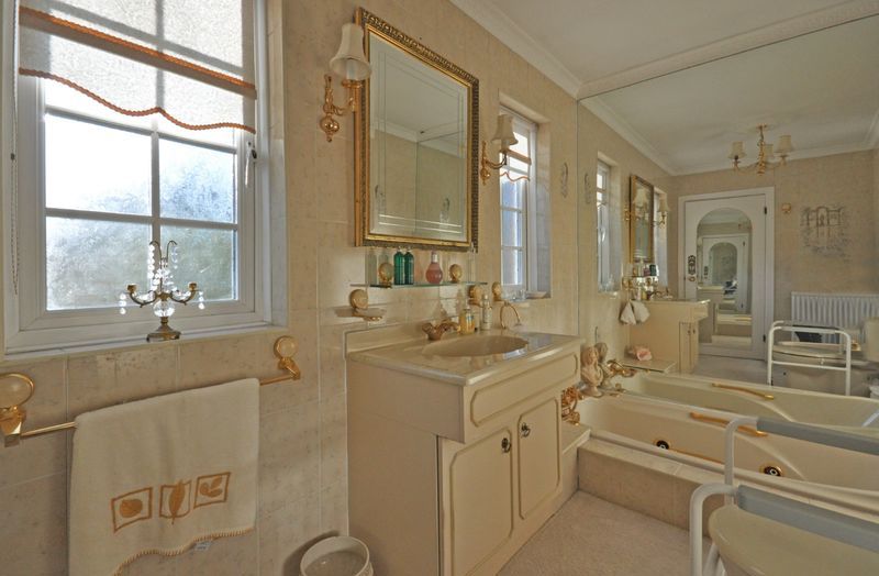 Additional image 21 of 4 bed detached house for saleStow Park Circle, Newport NP20