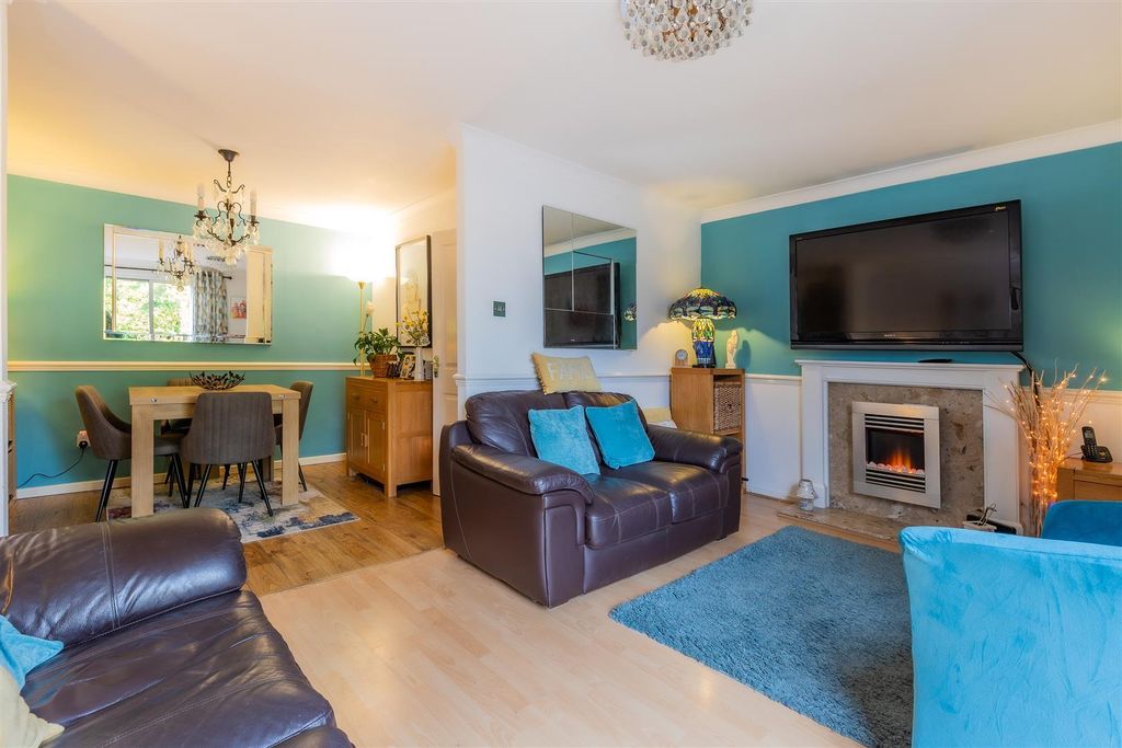 Additional image 4 of 4 bed detached house for saleArundel Place, City Gardens, Cardiff CF11