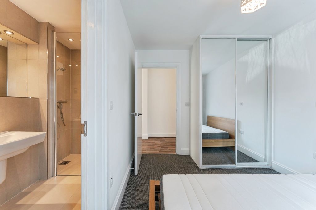 Additional image 13 of 2 bed flat for salePepys Court, Cambridge, Cambridgeshire CB4