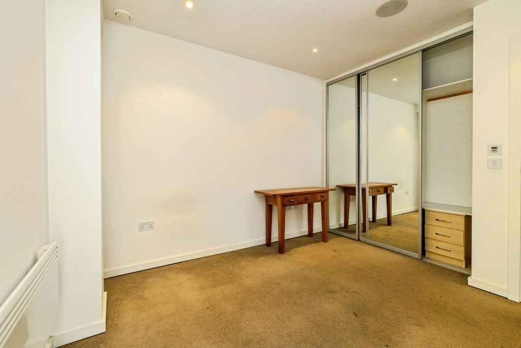 Additional image 10 of 2 bed flat for saleBrayford Street, Lincoln, Lincolnshire LN5