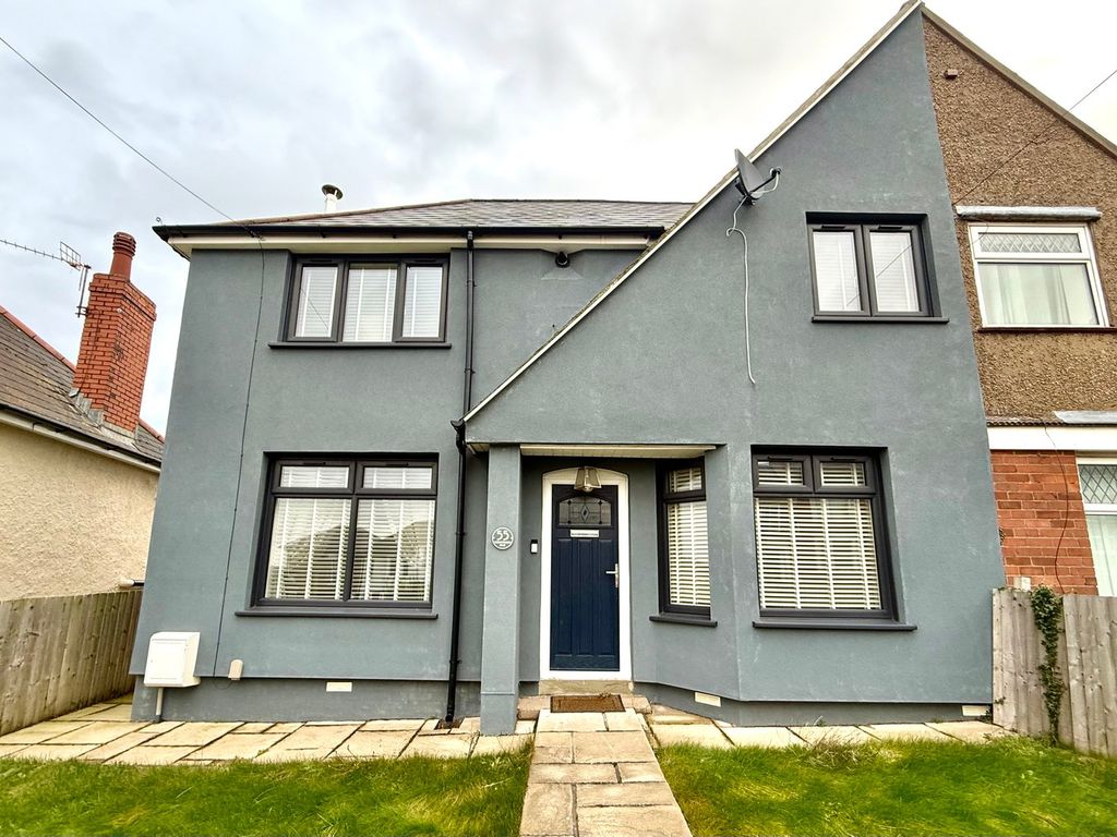 3 bed semi-detached house for saleChristchurch Road, Newport NP19