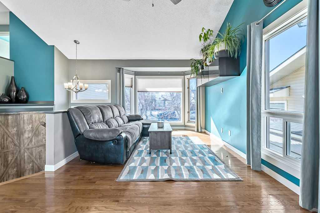 Additional image 6 of 851 Mckenzie Drive SE, Calgary, AB, T2Z 1W3